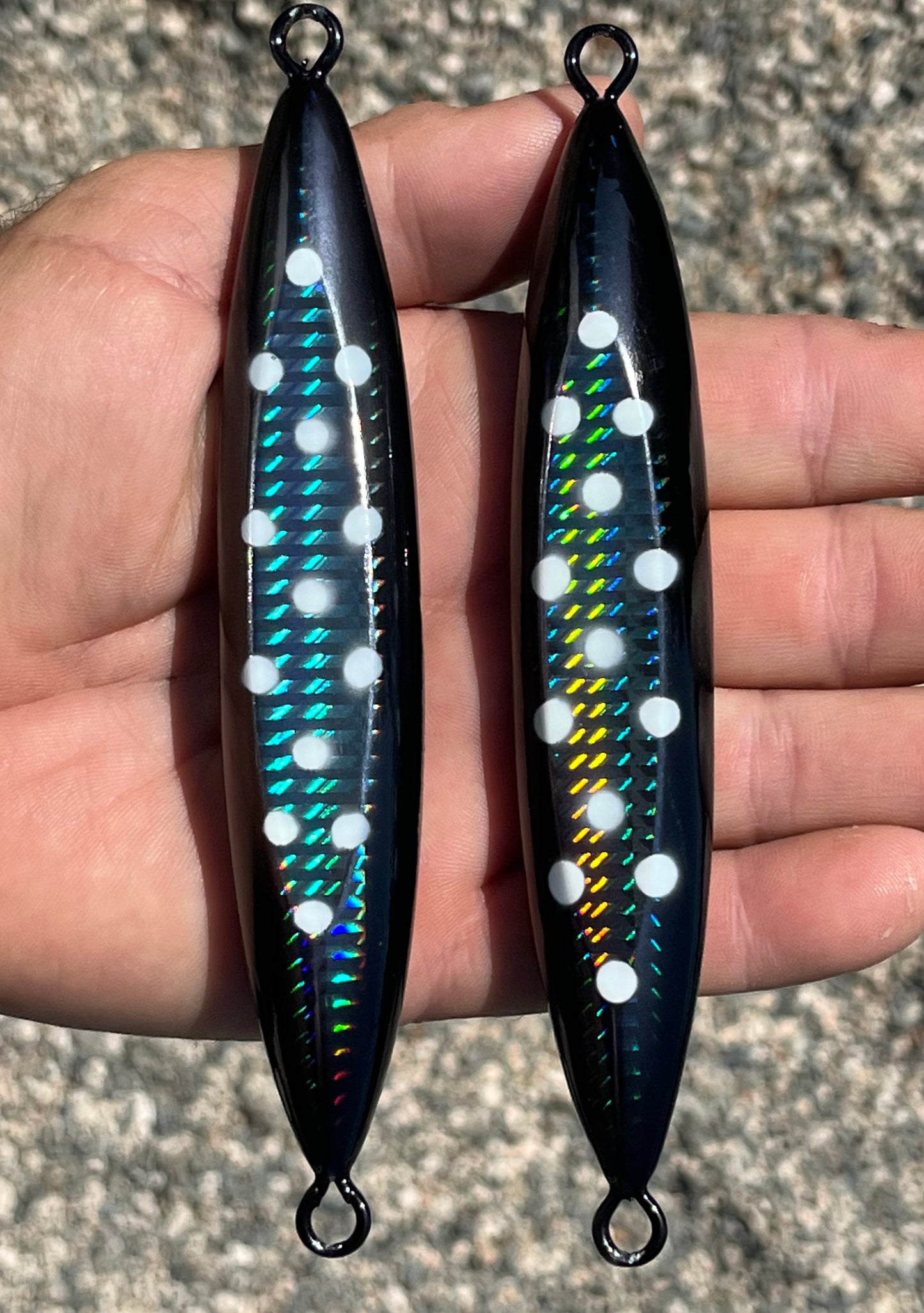400g Tuna Bomb BLACK With Glow Dots