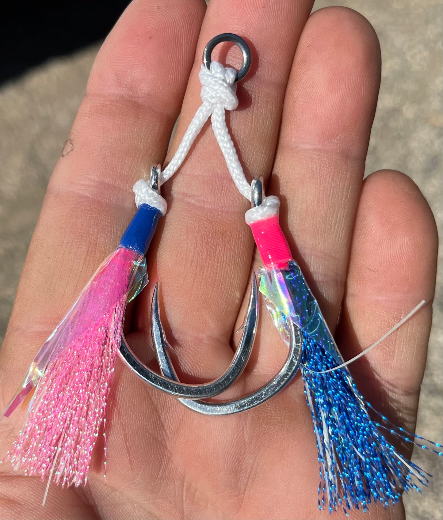 9/0 Assist Hooks – Katy Perry