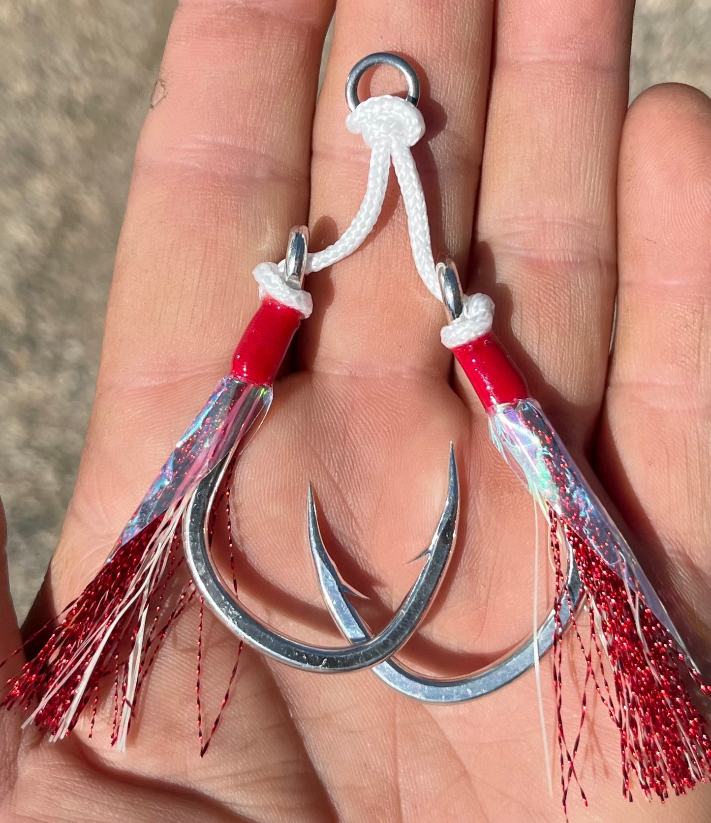 7/0 Assist Hooks – Red Flash