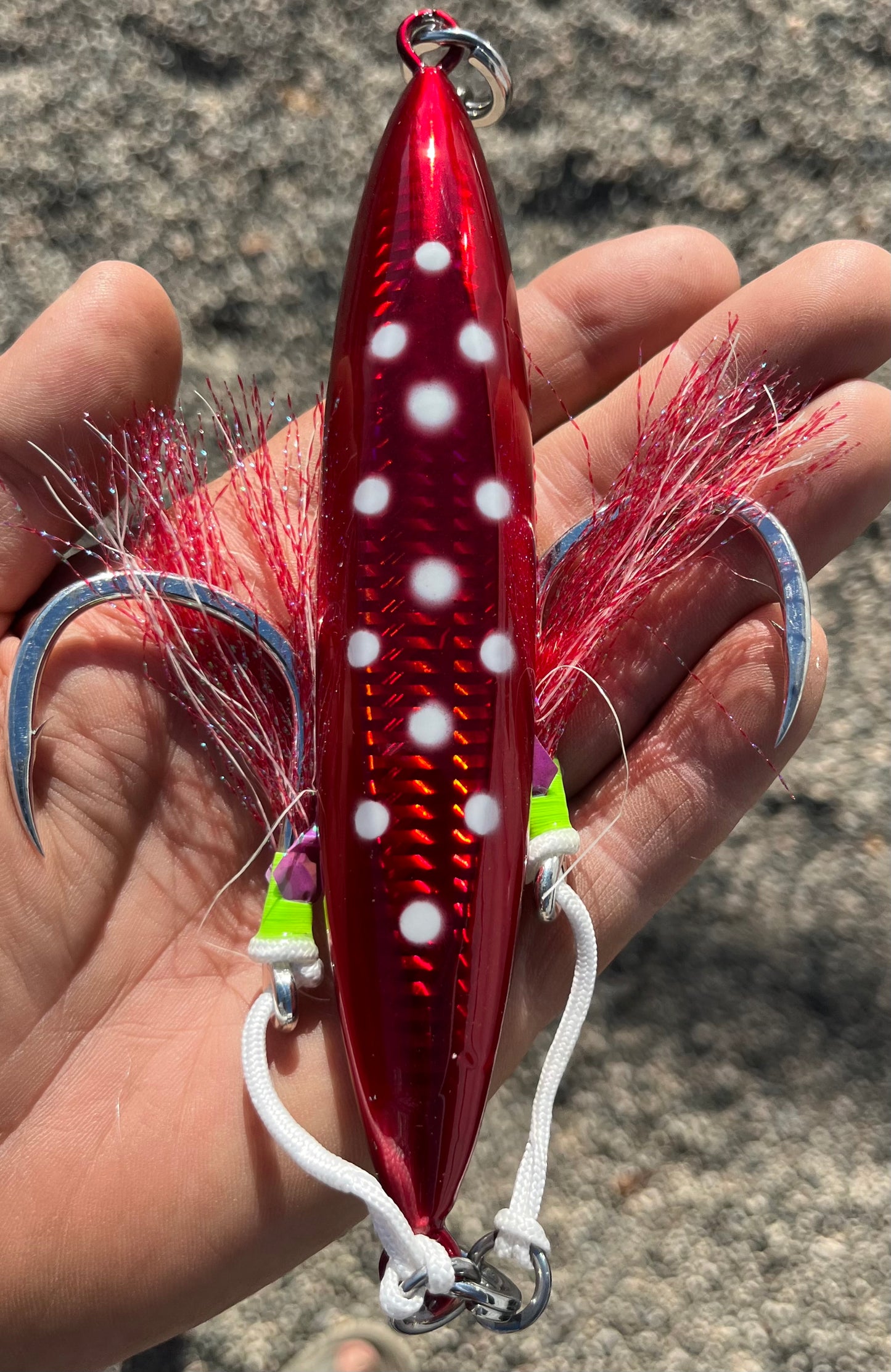 600g Tuna Bomb Red With Glow Dots