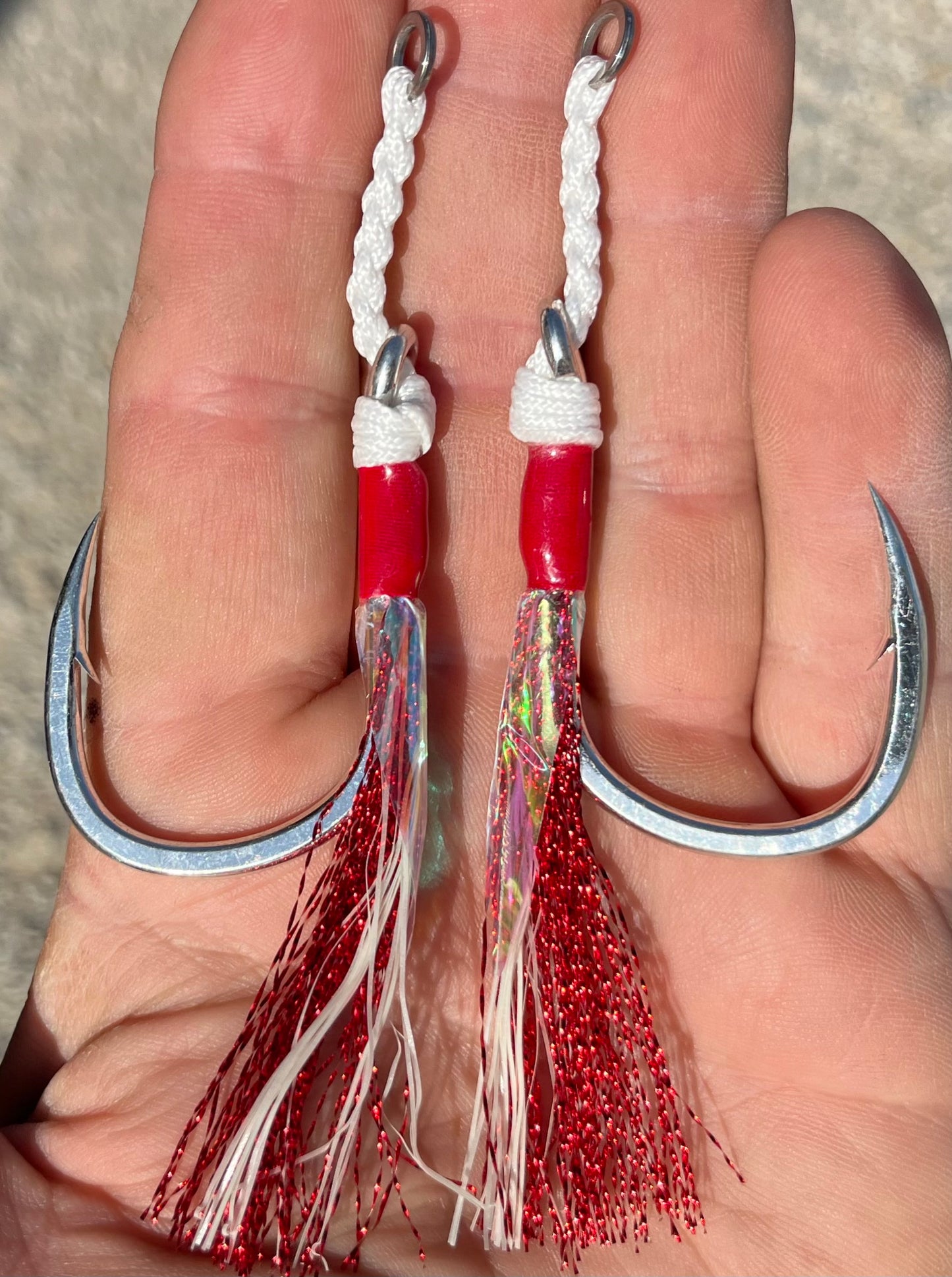 9/0 Assist Hooks – Red Flash Braided