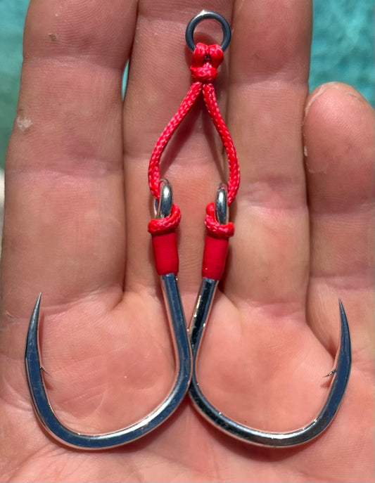 9/0 Assist Hooks –   Red Rope